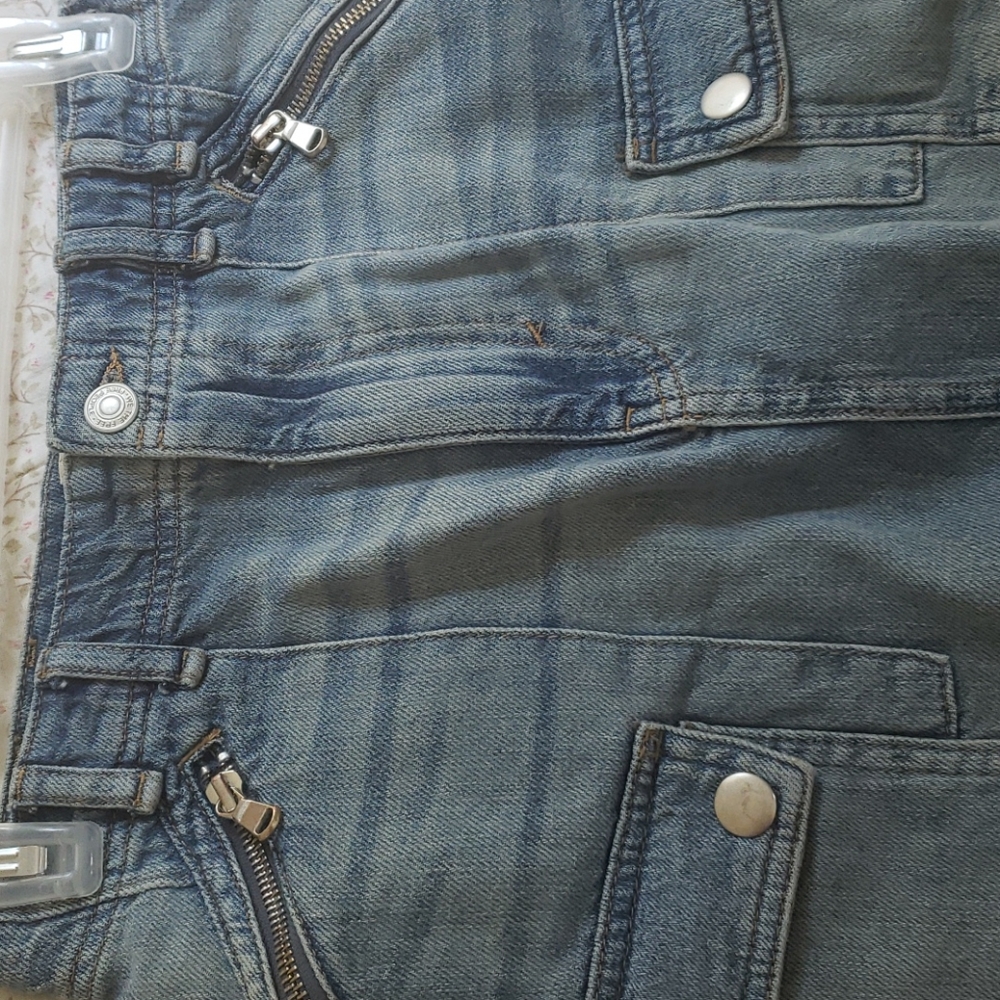 We The Free jean skirt with pockets - Picture 3 of 8
